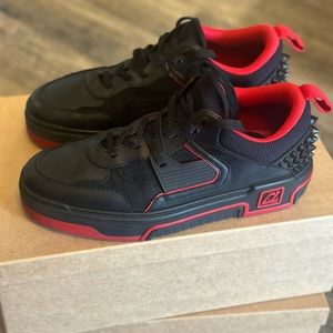 Christian Louboutin Astroloubi (Black)